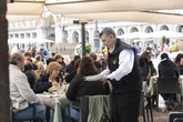 El empleo retoma el pulso con 230.993 nuevos afiliados por el fuerte tirón de la hostelería en Semana Santa
