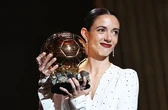 Los otros 'goles' de Aitana Bonmatí: padres profesores, embajadora de marcas y musa de su pueblo