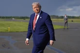 Por qué amenaza Trump a Europa con aranceles del 50%: un dólar débil, una maniobra para financiar su política fiscal y la búsqueda de concesiones políticas