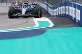 Williams saca los colores a Ferrari, pero Sainz se queja: "Me hicieron sentir estúpido"