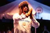 De la robotización forzada por Apple hasta el multiplicador de Bad Bunny que ridiculiza al de Keynes
