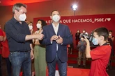 Afiliaciones exprés y masivas para amañar las primarias y, luego, para el control total del PSOE andaluz y purgar a los 'susanistas'