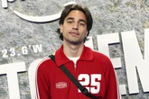 Así es Daniel, el hijo de Pastora Vega e Imanol Arias: monaguillo en 'Cuéntame' y discreto con la prensa