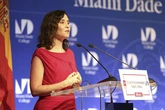Ayuso trabaja en enmiendas de última hora para "concretar" la ponencia del PP mientras Génova espera discreción en el debate