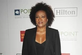 La actriz Wanda Sykes revela que Will Smith la llamó para disculparse por la bofetada a Chris Rock en los Oscar