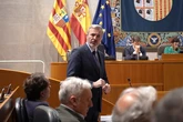 Azcón descarta el adelanto electoral pese a la imposibilidad de aprobar los presupuestos: "No están encima de la mesa"