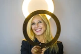 Marta Robles: "Hay dos palabras que no soporto, 'puta' e 'histérica', y las mujeres las seguimos escuchando de manera recurrente"
