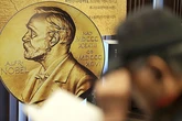 Radiografía de los ganadores del Nobel de Literatura: "Deben aunar una autoridad intelectual, moral y estética"