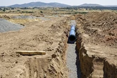 Ávila se enfrenta a su cuarto día sin agua potable y el alcalde estudia si bonifica a los vecinos por tener que comprarla embotellada