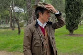 Julián Porras-Figueroa, el duque de Sevilla consorte, manchego, cazador e influencer: "Lo único que yo hago siempre es estar al lado de mi mujer"