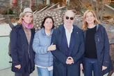 Intenso fin de semana de la Infanta Cristina y su ex Iñaki Urdangarin en Burgos: ella en Atapuerca con Antonio Resines; él, dándolo todo de boda con Ainhoa Armentia