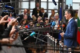 El Gobierno ofrece una alfombra de "diálogo y acuerdo" para intentar frenar la ruptura con Puigdemont