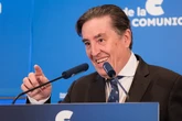 Luis García Montero, contra Muñoz Machado: "La RAE está en manos de un experto en llevar negocios desde su despacho para empresas multimillonarias"