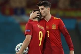 La solución de España se queda a medias: el abrazo de Morata a Luis Enrique y el chasco de Gerard Moreno