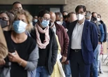 Sanidad notifica 6.080 nuevos casos de coronavirus, 66 muertos y un descenso de la incidencia hasta 144