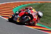 Paso adelante de Márc Márquez; 'pole' para Zarco