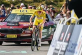 800 toneladas, 10 km. de vallas, 47 'trenes carretera' y un casting de conductores... Así es la "aventura diaria" de montar (y desmontar) una etapa en el Tour