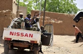 Mueren unas 100 personas en un ataque armado en el noreste de Burkina Faso