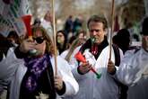 El borrador del Estatuto Marco lanza a los médicos a la calle: 