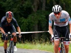 Pogacar replica a Van der Poel con un ataque antológico en los Alpes