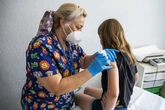 Así se evalúan en España las vacunas anticovid para niños