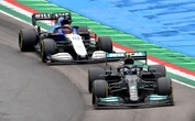 Bottas y Russell, al filo del desastre en Tamburello: "Queras matarnos?"