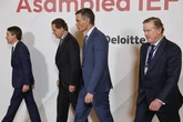 Sánchez sorprende a grandes empresarios a puerta cerrada: "Soy un convencido de la empresa. ¿En qué puedo ayudaros?"