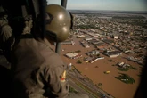 Una tragedia de proporciones bíblicas: al menos 100 muertos en un sur de Brasil bajo el agua