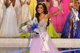 Miss Teen EEUU también renuncia a su corona por motivos de "salud mental"