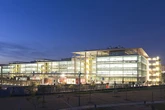 La Guardia Civil registra la sede de Abengoa en Sevilla