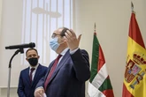 El ministro Iceta defiende que las medidas anticovid "deben adaptarse al territorio"
