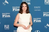 Selena Gómez lanza nuevo álbum junto a su pareja, el productor Benny Blanco