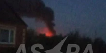 РФ атакували дрони: у районі аеродрому в Морозівську спалахнула пожежа, у Воронезькій області пошкоджено НПЗ, у Курській чули вибухи — головне