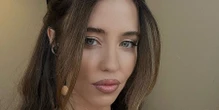 «Мені завжди боляче». Надя Дорофєєва відповіла, чи спілкується з колишнім чоловіком Володимиром Дантесом і що думає про хейт Потапа