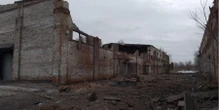 Росіяни скинули на громаду у Сумській області відразу чотири авіабомби — фото наслідків