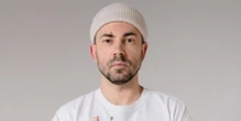 «Сумую за тобою». Андрій Бедняков показав зворушливе відео новорічно-різдвяного Маріуполя до повномасштабного вторгнення
