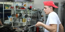 На ринку праці не все гладко. Один із регіонів вибув зі списку лідерів за кількістю вакансій і збільшенням зарплати