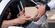 Посилки доставлятимуть ще швидше. Uklon Delivery розпочав співпрацю з Meest ПОШТА