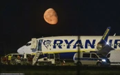 Berlin. Awaryjne lądowanie samolotu linii Ryanair