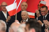Kaczyński rozważa hasło dla Nawrockiego. Chce nawiązać do brata