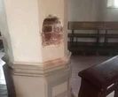 Zuchwała kradzież w kościele. Złodzieje wyrwali skarbony z filarów