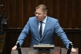 Ćwik tłumaczy się z "łączenia kropek". Posłowie wybuchnęli śmiechem