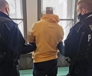 Pijany mężczyzna niszczył samochody. Zdradził go jeden szczegół