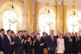 Politycy PiS "układają się" z Nawrockim. Exposé Tuska wykpił nawet prezydent-elekt. Kulisy