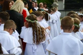 Ksiądz opublikował sumę ofiar z Komunii Świętej. Wyliczył, która klasa dała najmniej