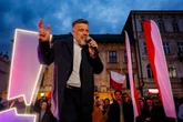 Zandberg wzywa Tuska do wyjaśnień w sprawie kampanii wyborczej