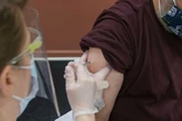 Pracodawca dowie się, czy jesteś zaszczepiony. "To ułatwi funkcjonowanie na rynku"