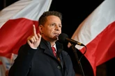 Nastąpi zmiana Trzaskowskiego? "Nie będzie zaczynał od szczęść boże"