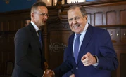 Węgierski polityk uciekał przed pytaniami. To jemu Putin dał Order Przyjaźni