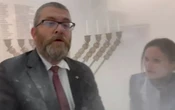 "Kretyn Braun". Chemik mówi o gaśnicy proszkowej i groźnych substancjach